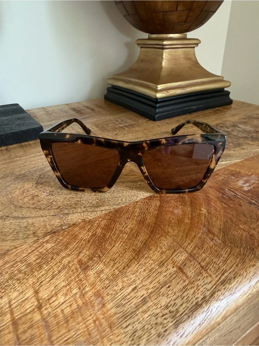 Diff Eyewear Espresso Tortoise Sunglasses - Vivi - Jessie James Decker
